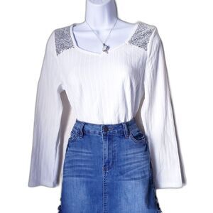 White and Sliver Sequin Knitted Soft Sweater Top